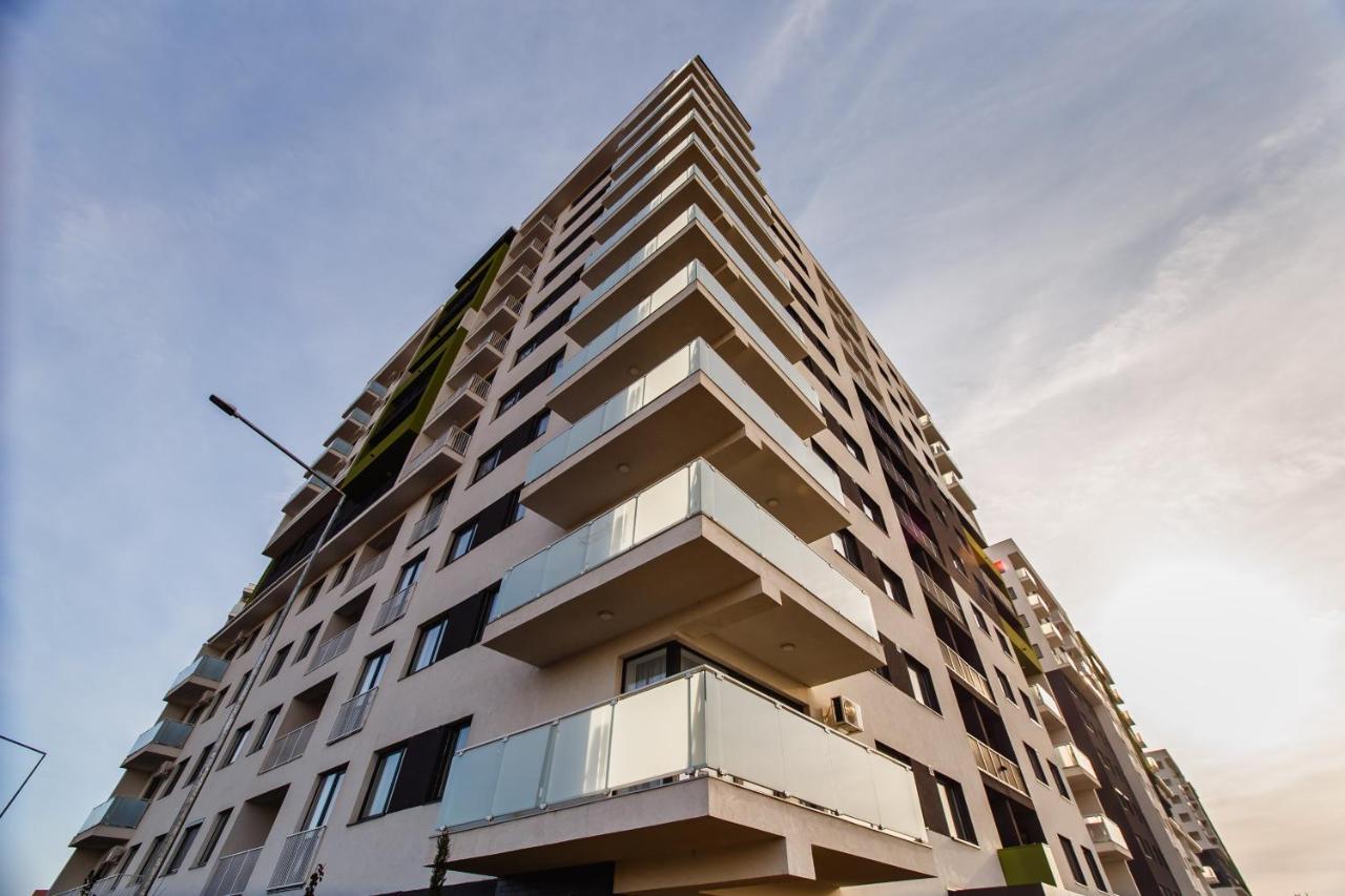 Bright & Elegant Central Apartment Oradea Exterior photo